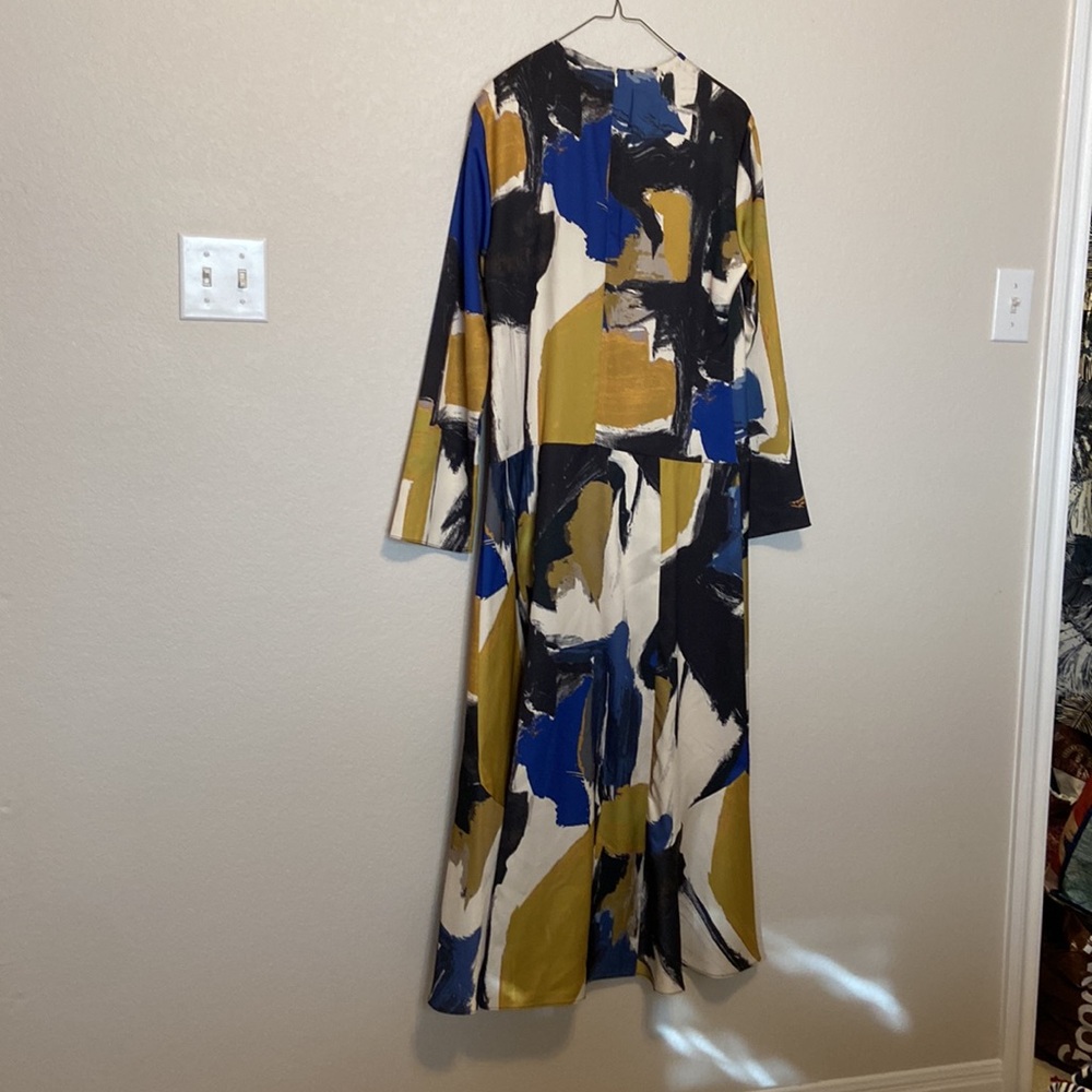 Zara dress - Picture 4 of 8